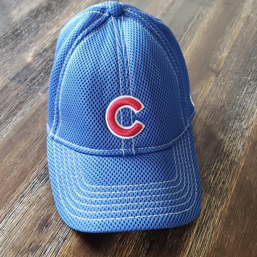 New Era MLB blue Chicago Cubs hat adjustable snapback Size Medium Large